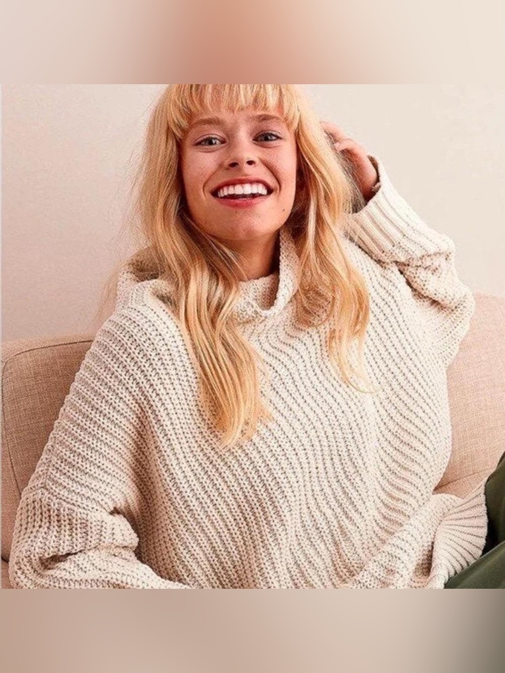 Aerie Cozy Ribbed Turtleneck Oversized Fall Cozy Sweater in Beige Large